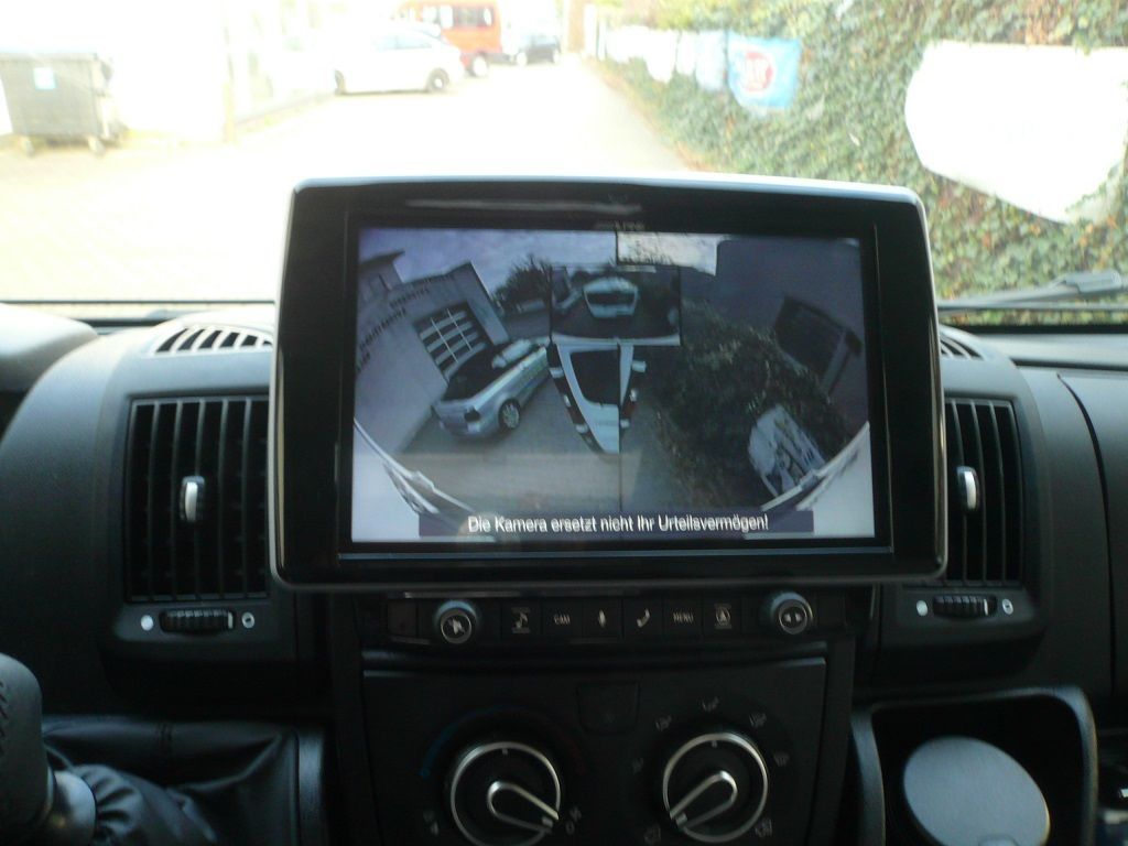 Alpine Multiview Front-und Heckkamera im Citroen Jumper nachgerüstet.