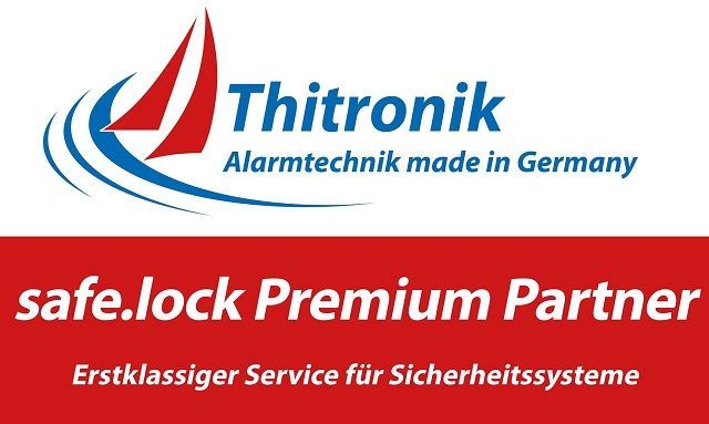 Ein rot-weißes Logo für Thitronik Made in Germany