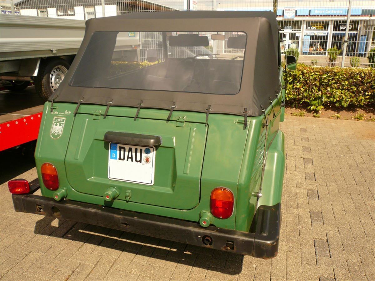 Kübel, Verdeckbezug in Sonnenland Stoff beige geliefert und montiert.