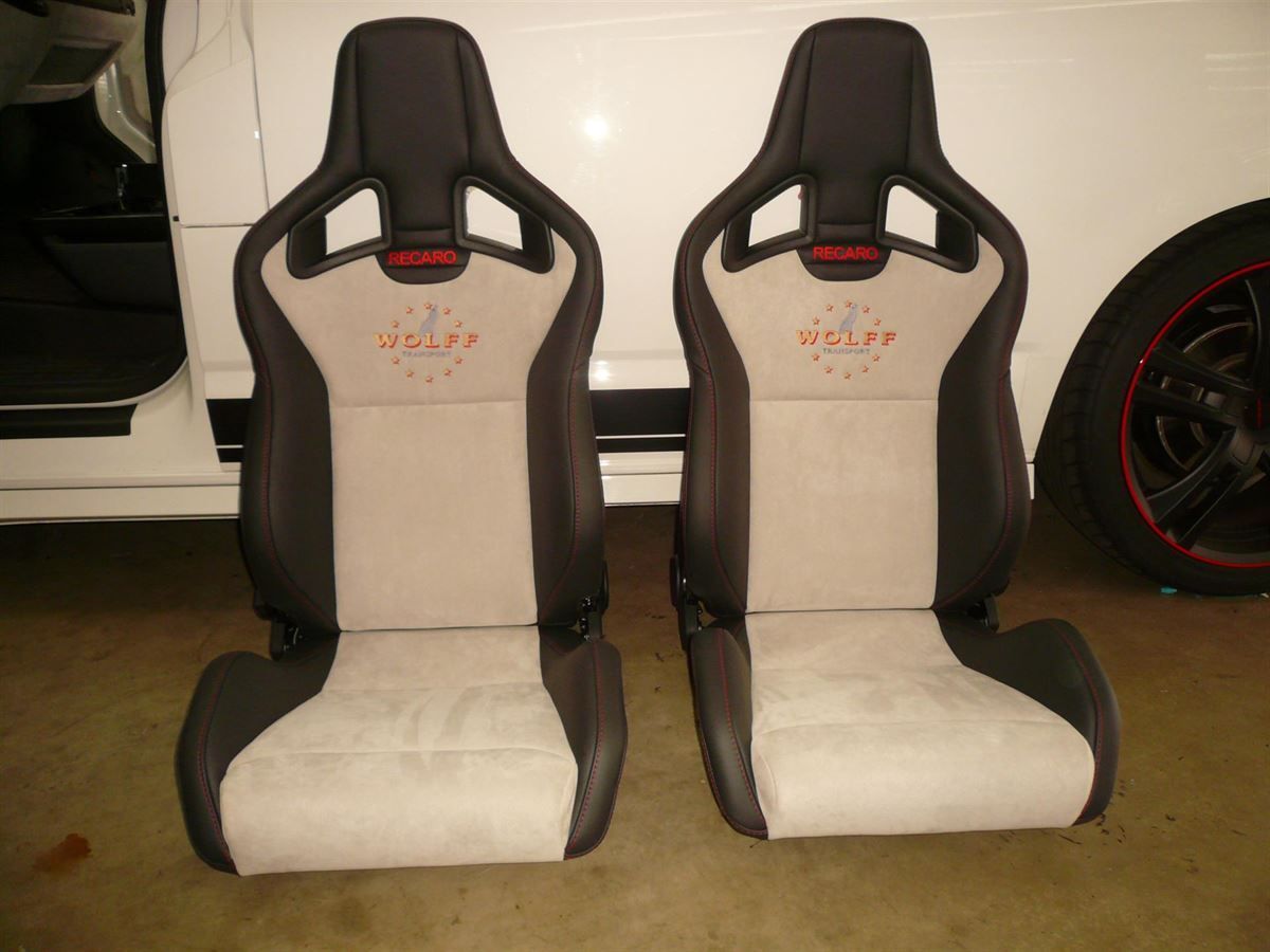 Recaro Sportster CS in Leder schwarz/Alcantara silber neu bezogen