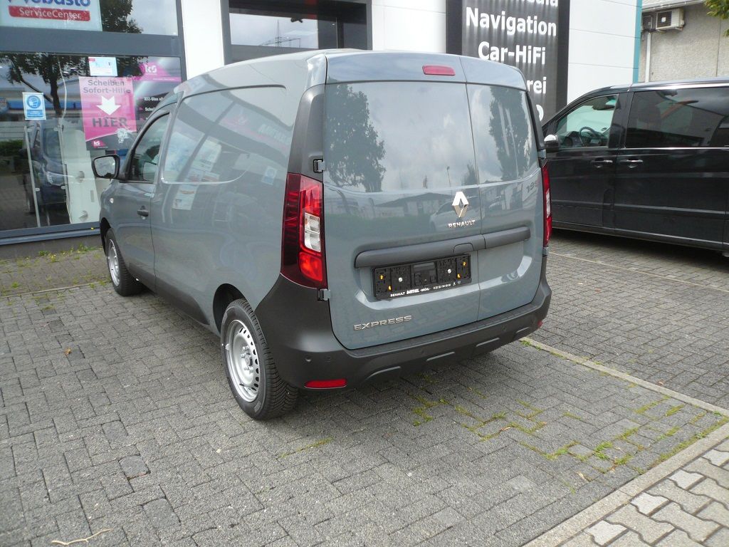 2-stufige Carbon Sitzheizung für Sitz und Rückenlehne gelifert und montiert.