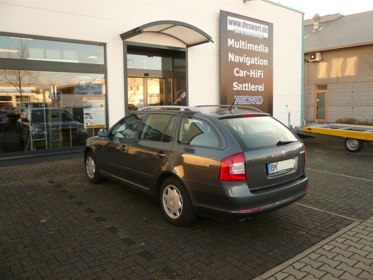 RECARO Ergomed ES im Octavia montiert.