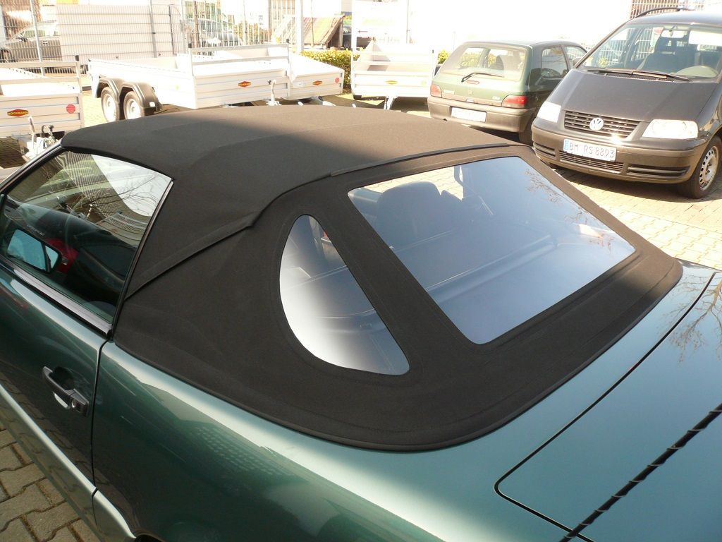 Mercedes SL 129er, Verdeckbezug in Sonnenland Stoff schwarz geliefert und montiert.