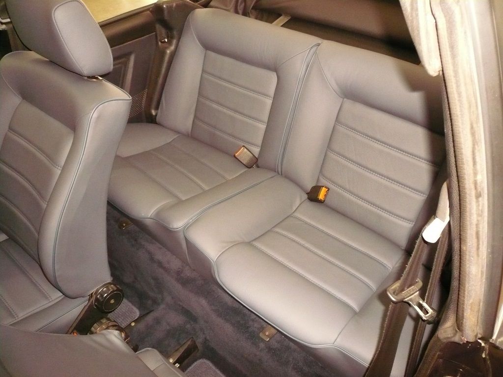 Golf I Cabrio, komplette Innenausstattung in Leder neu angefertigt und montiert.