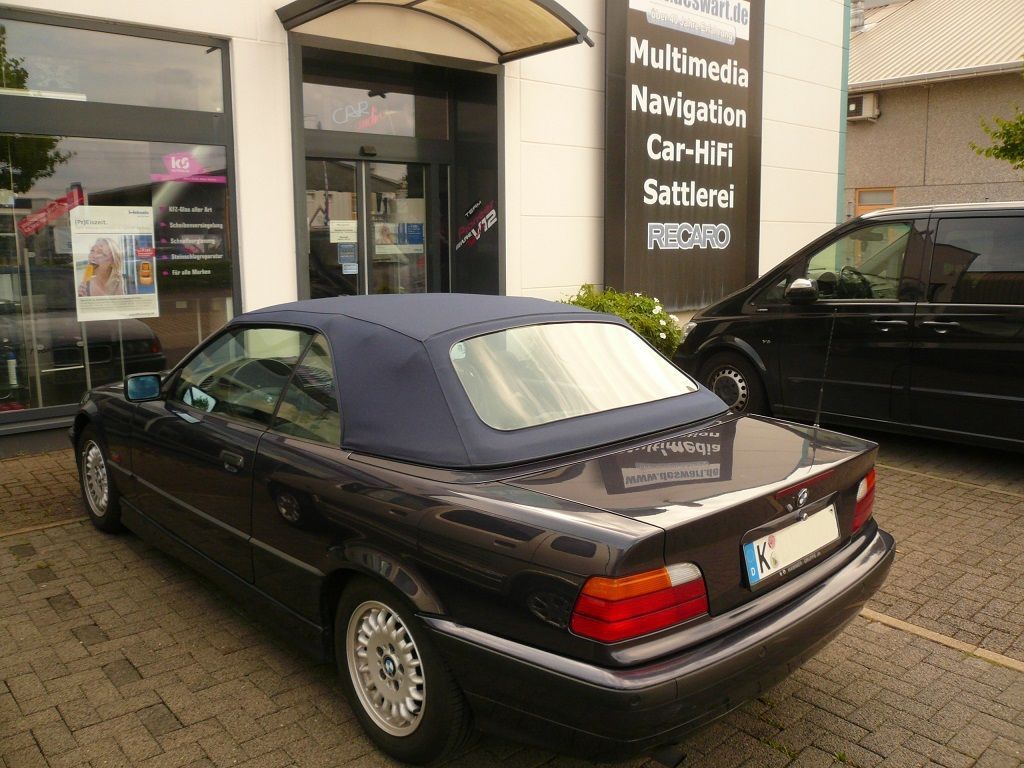 BMW 3er Typ E36 , Verdeckbezug Sonnenland Stoff grün geliefert und montiert.