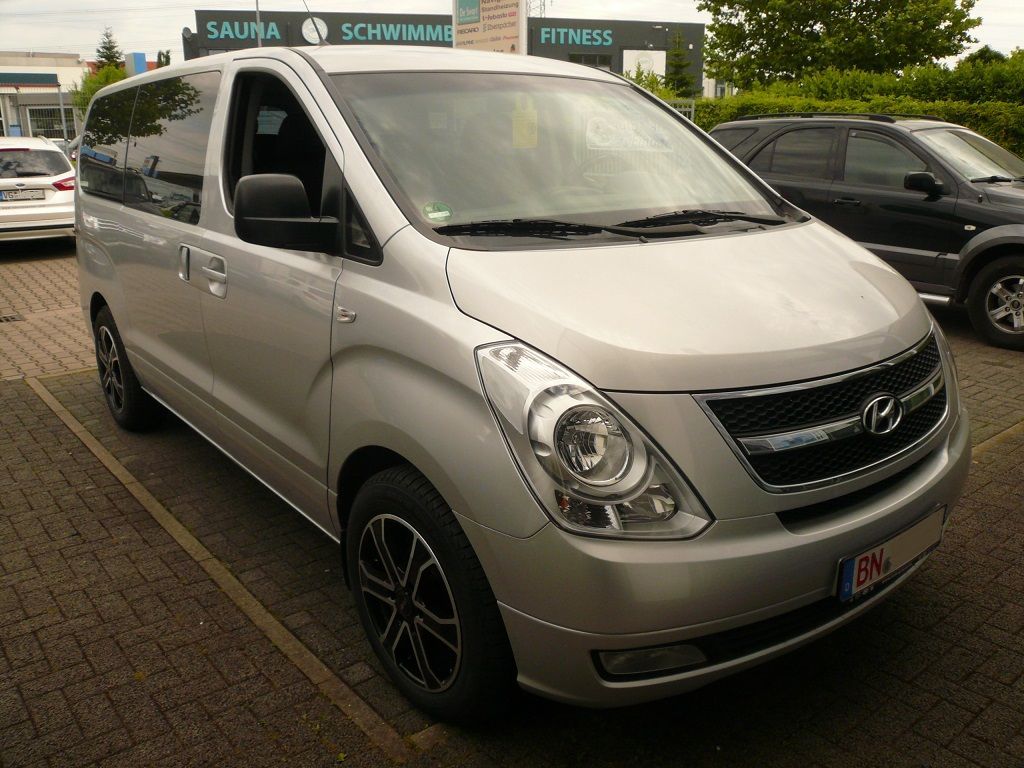 2-stufige Carbon Sitzheizung im Hyundai H1 nachgerüstet.