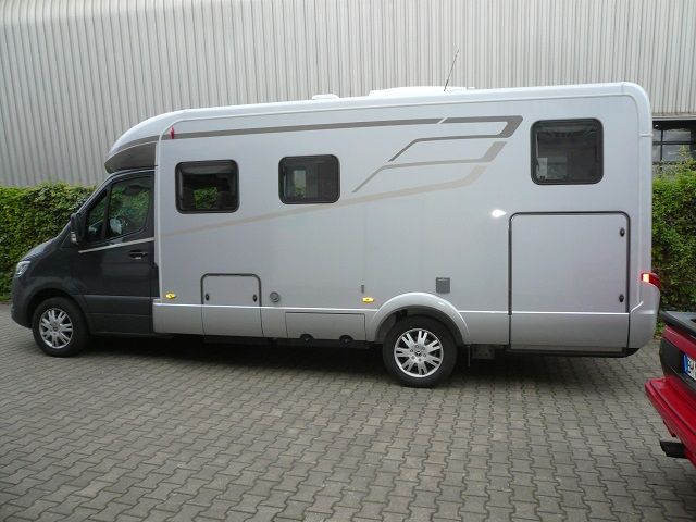 Thitronik WiPro III Alarmanlage im neuen Mercedes Sprinter Hymer Wohnmobil nachgerüstet.