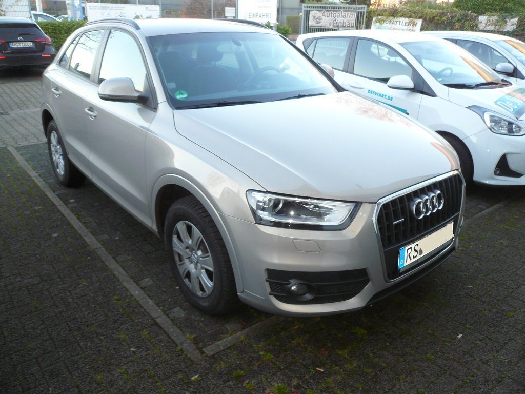 Carbon Sitzheizungs-Set 2stufig für Sitz- und Rückenlehne im Audi Q3 nachgerüstet.