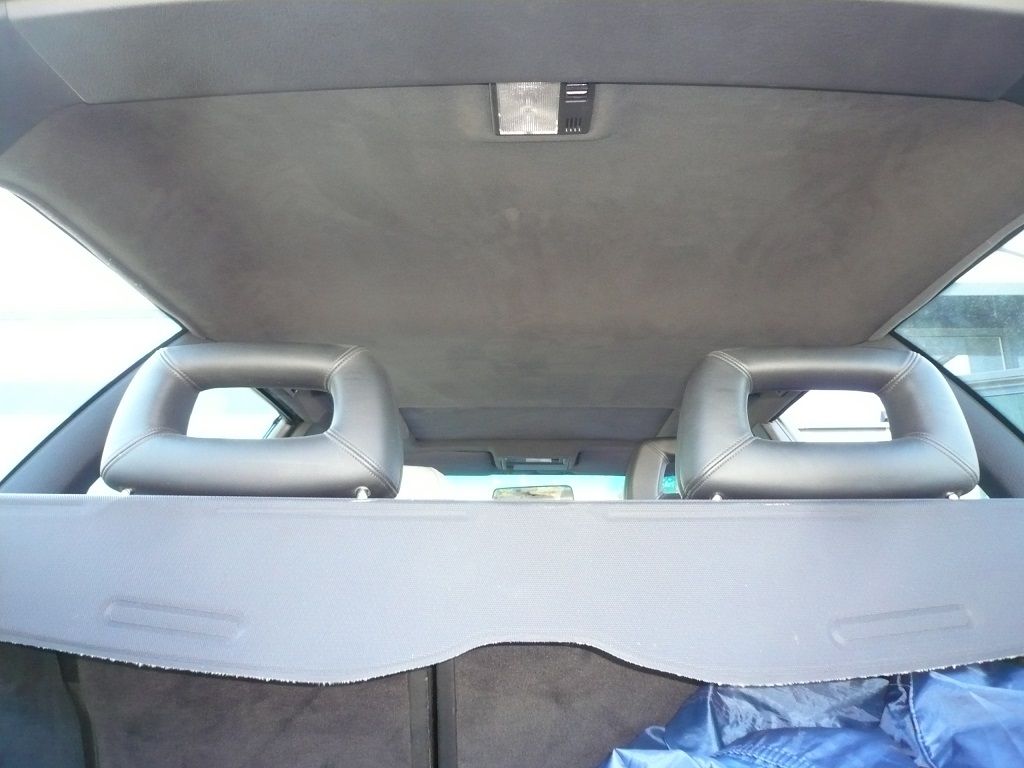 Audi RS2 Himmel inkl. Schiebedachverkleidung im Original Audi Himmelstoff neu bezogen.