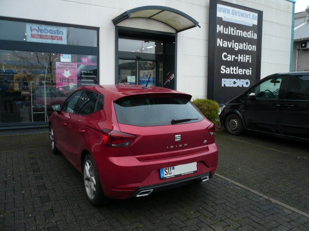 2-stufige Carbonsitzheizung im Seat Ibiza nachgerüstet.