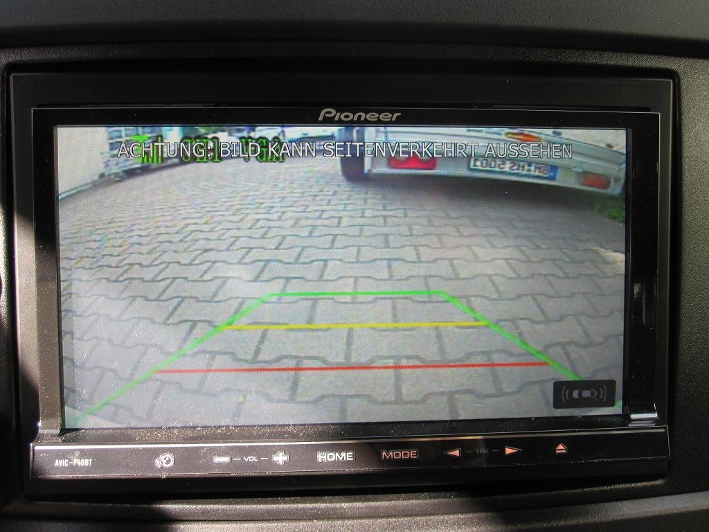 Rückfahrkamera am Mercedes Sprinter und am Anhänger nachgerüstet.