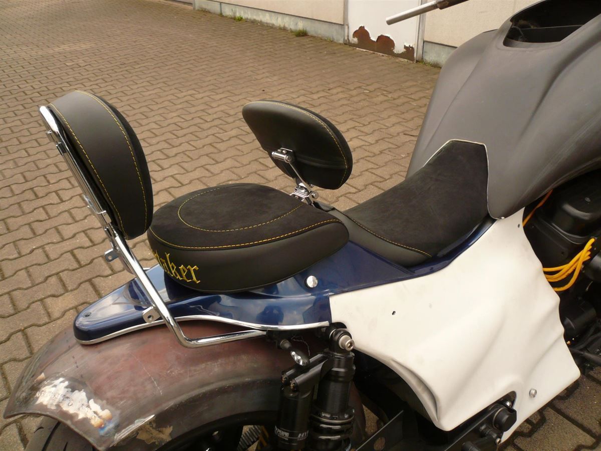 SITZBANK, POLSTERUNG UND BEZUG ANGEFERTIGT & MONTIERT
