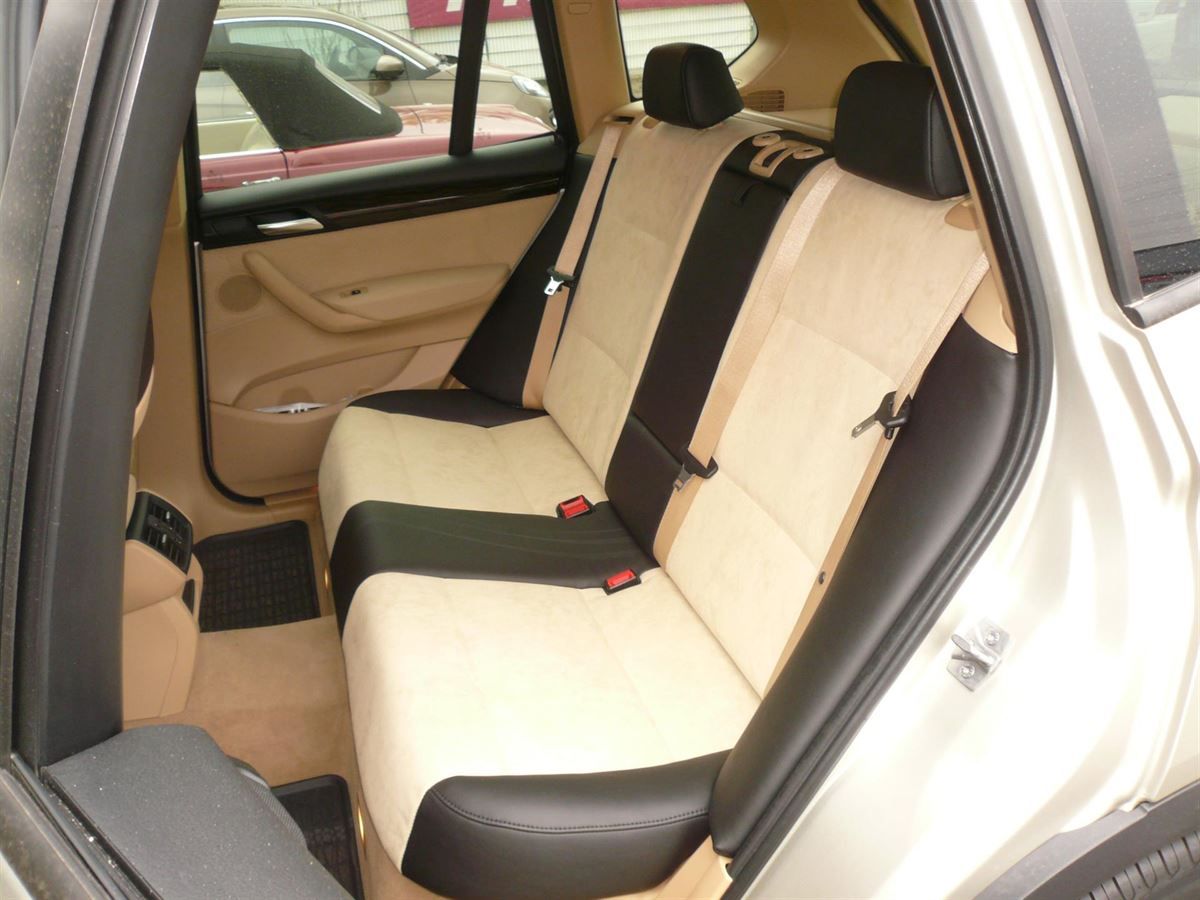 BMW X3 Innenausstattung in Leder schwarz/Alcantara beige neu angefertigt und montiert.