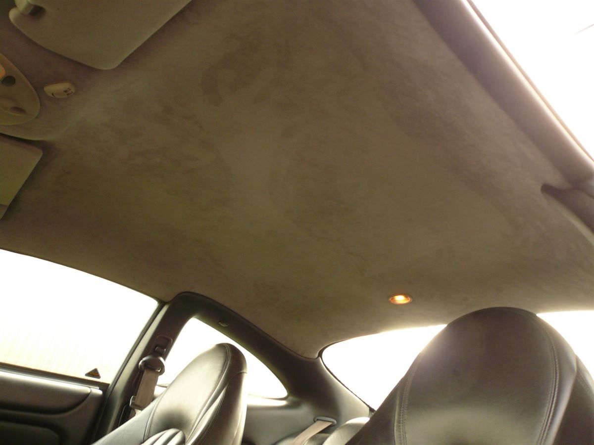 Jaguar XKR Himmel in Alcantara neu bezogen.