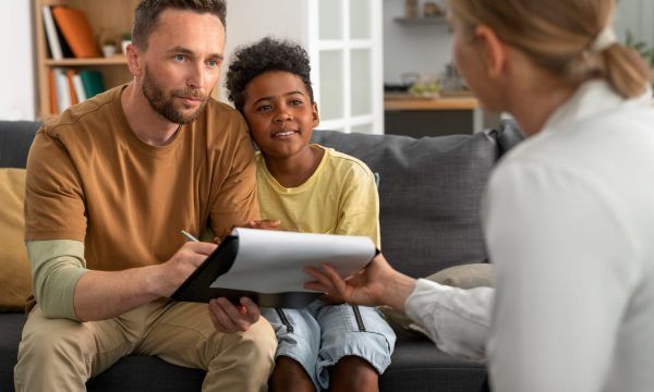 Père et Fils chez le psychiatre