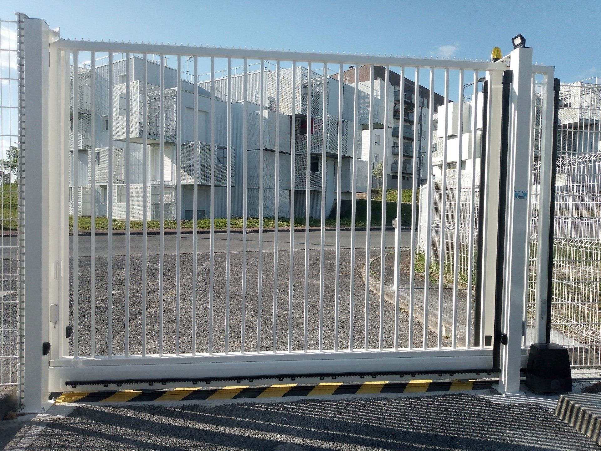 Réalisation portail industriel