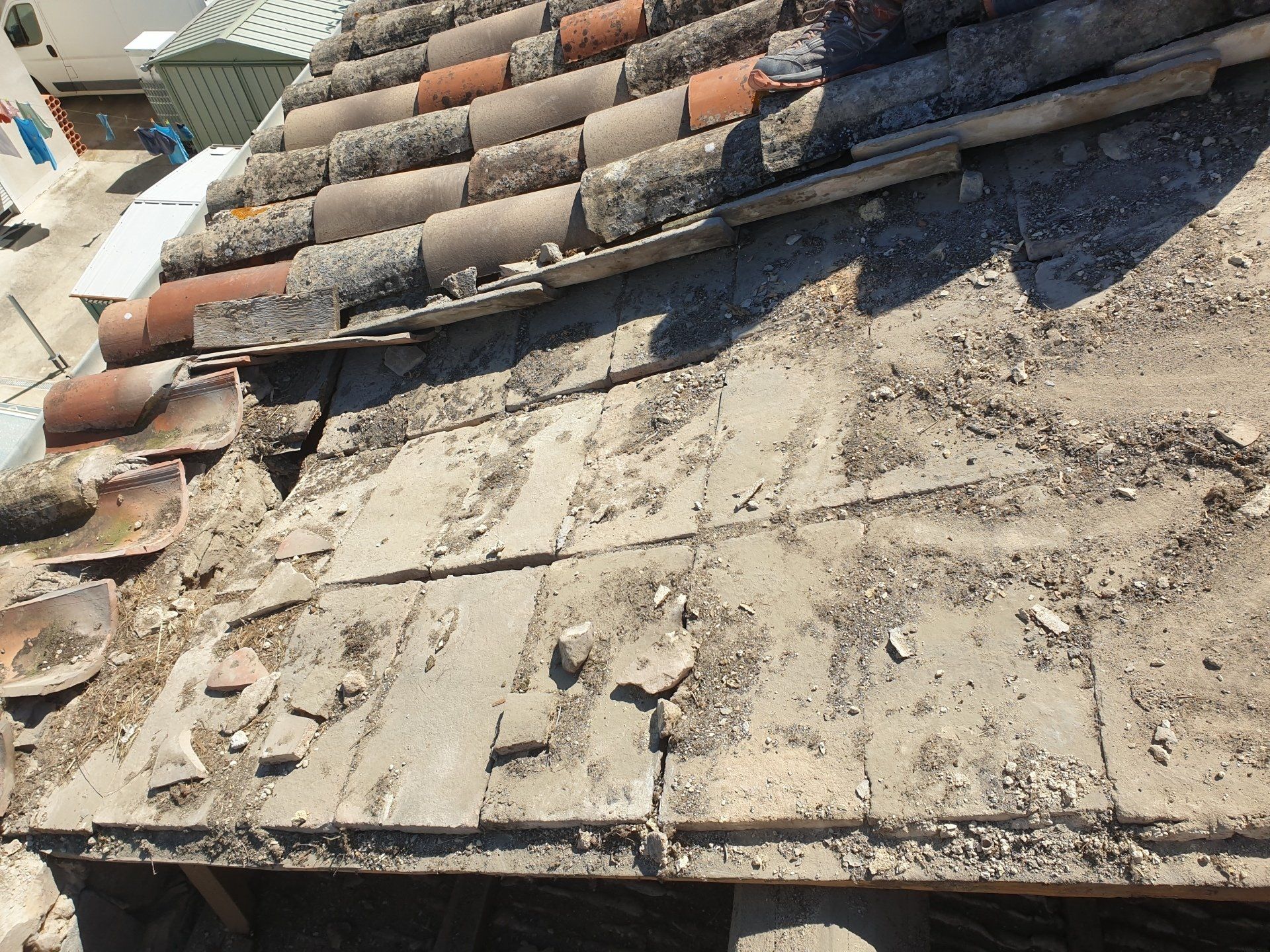 Ancienne couverture en mauvais état