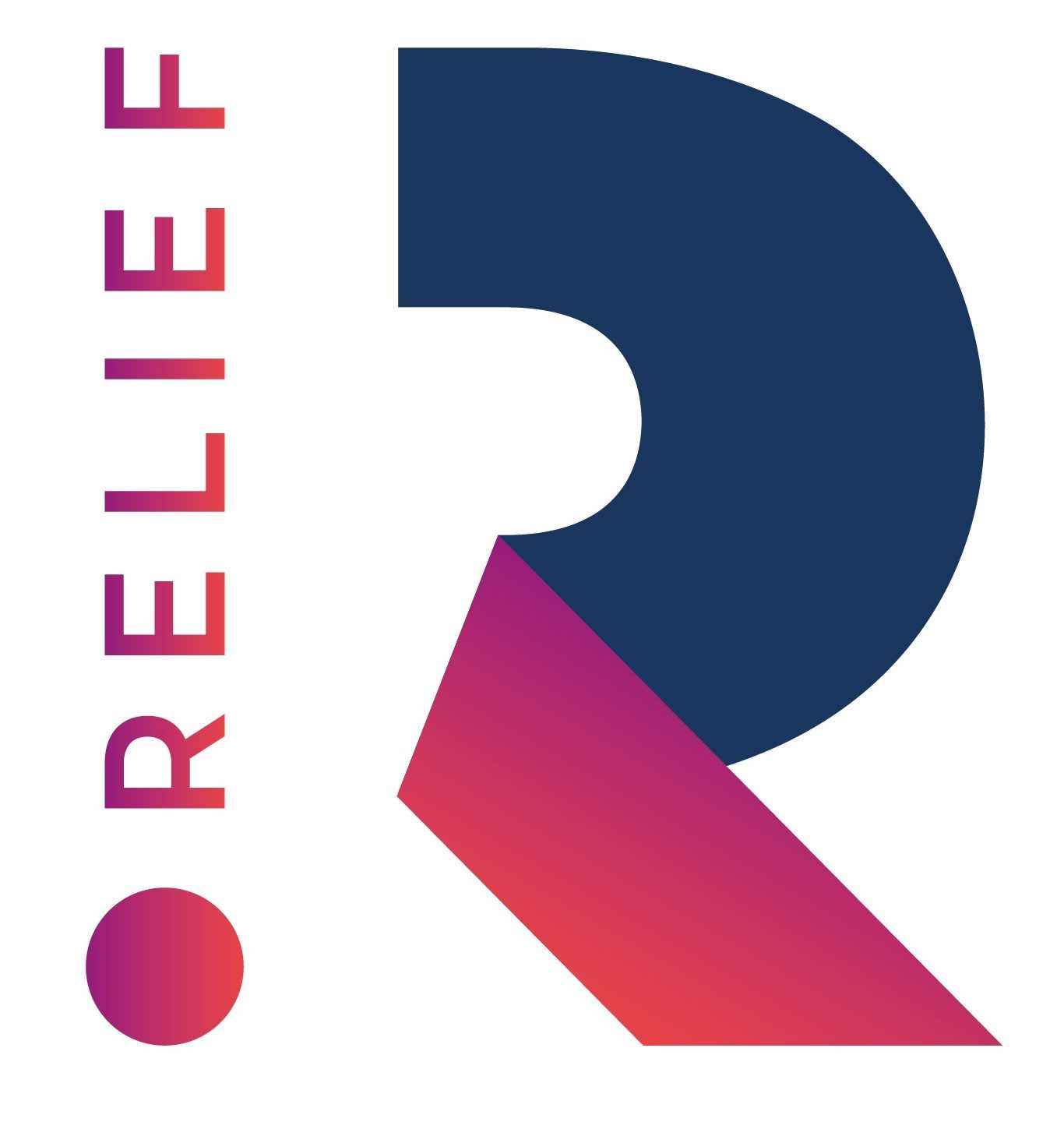 Un « R » stylisé composé d'un arc bleu foncé et d'un segment angulaire rouge-violet. Le mot « RELIEF » figure à gauche.