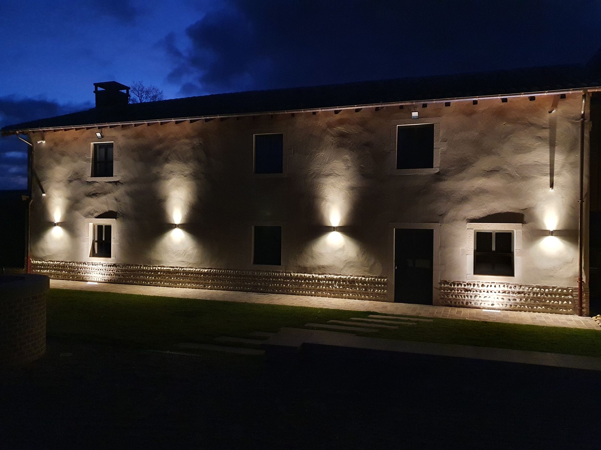 Pose d'éclairage extérieur