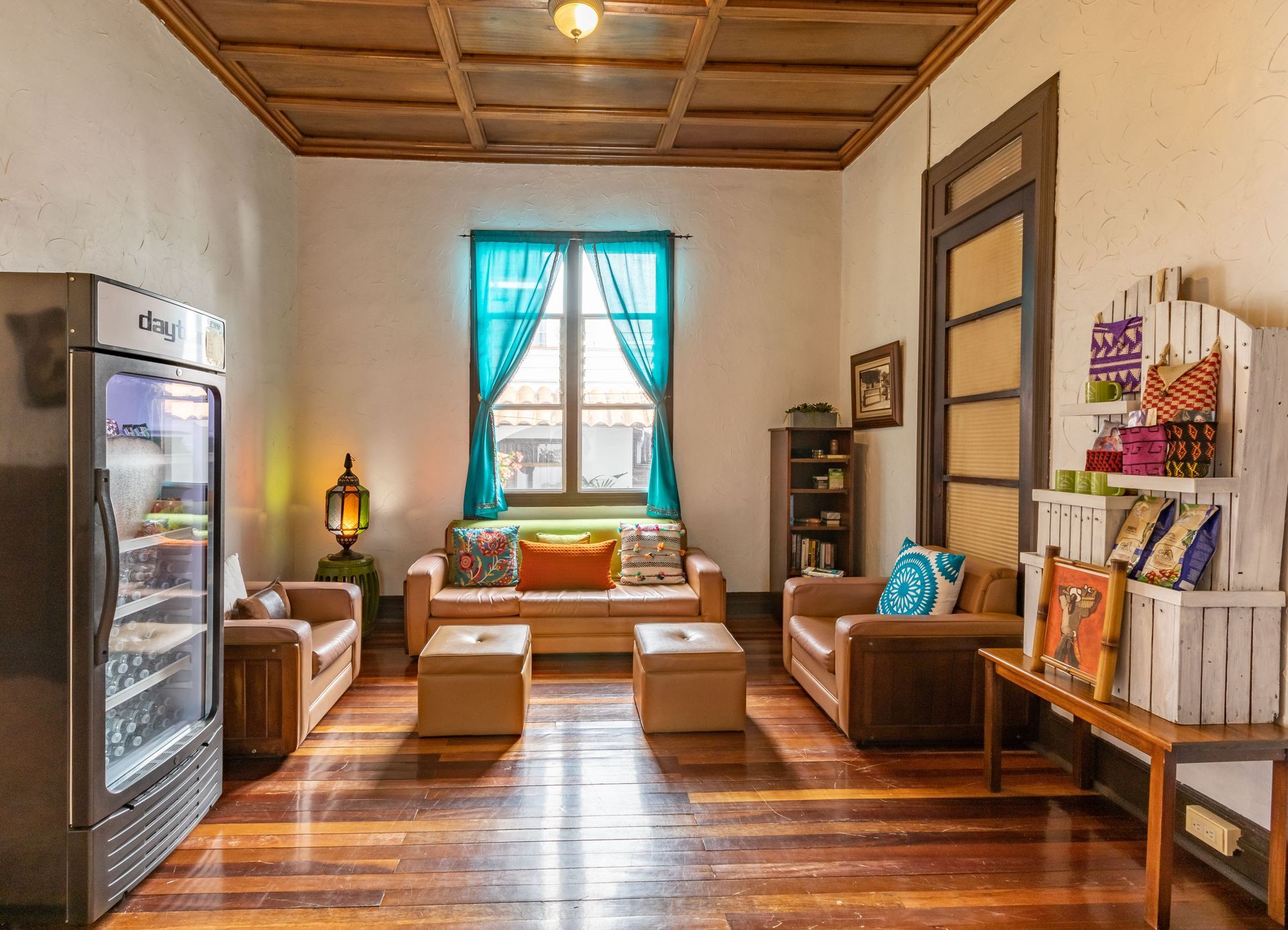 Alajuela City Hotel & Guest House sitting area