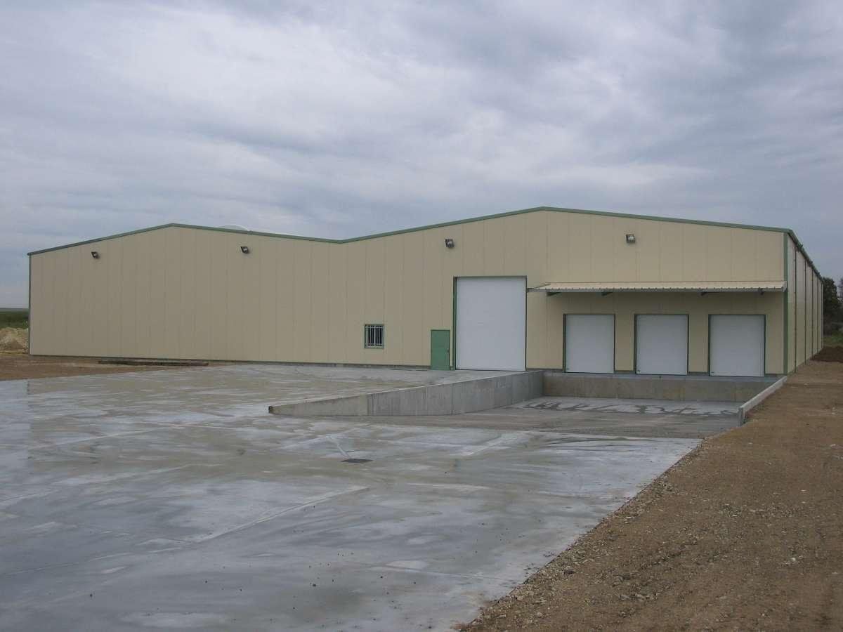 Ets Villain, location d'entrepôt et bâtiment à Amiens, Roye