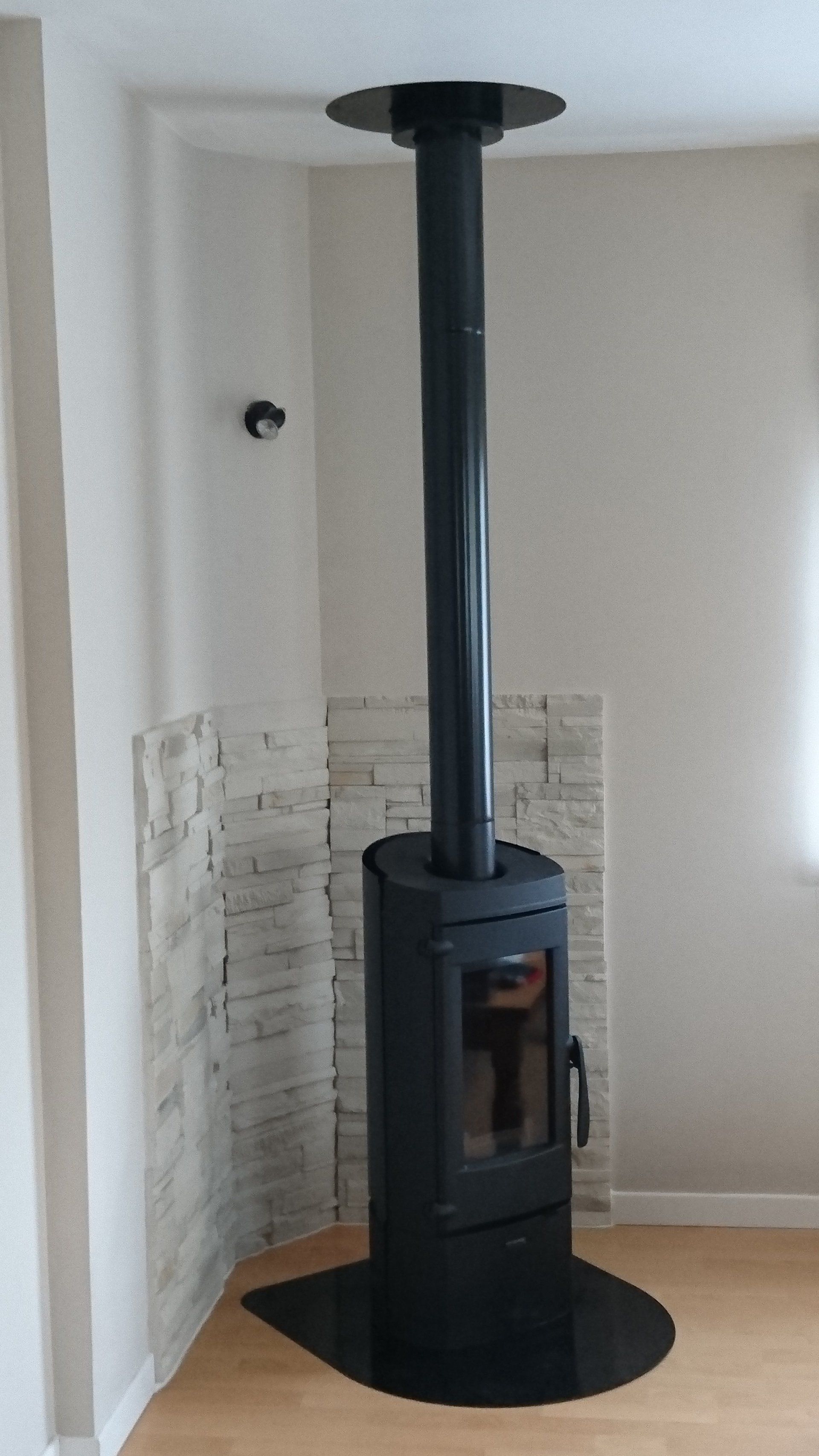 Installation de poêle à bois