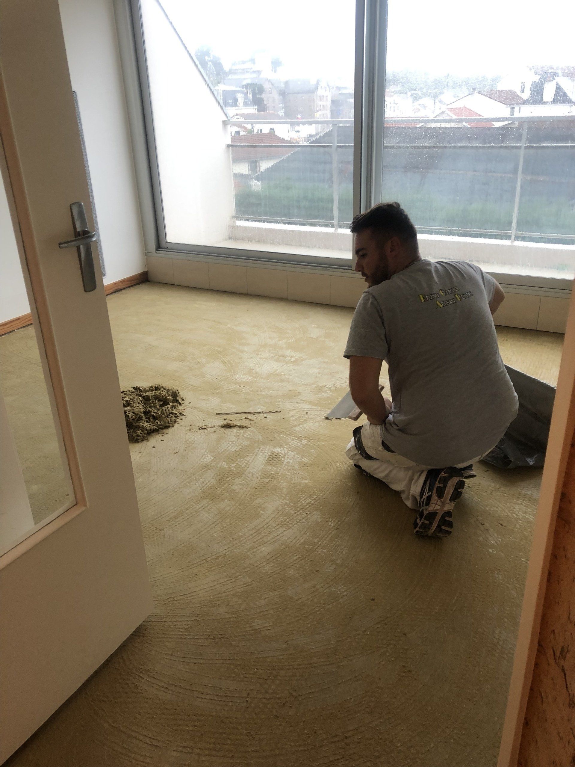 Réagréage pour la pose de sols stratifié