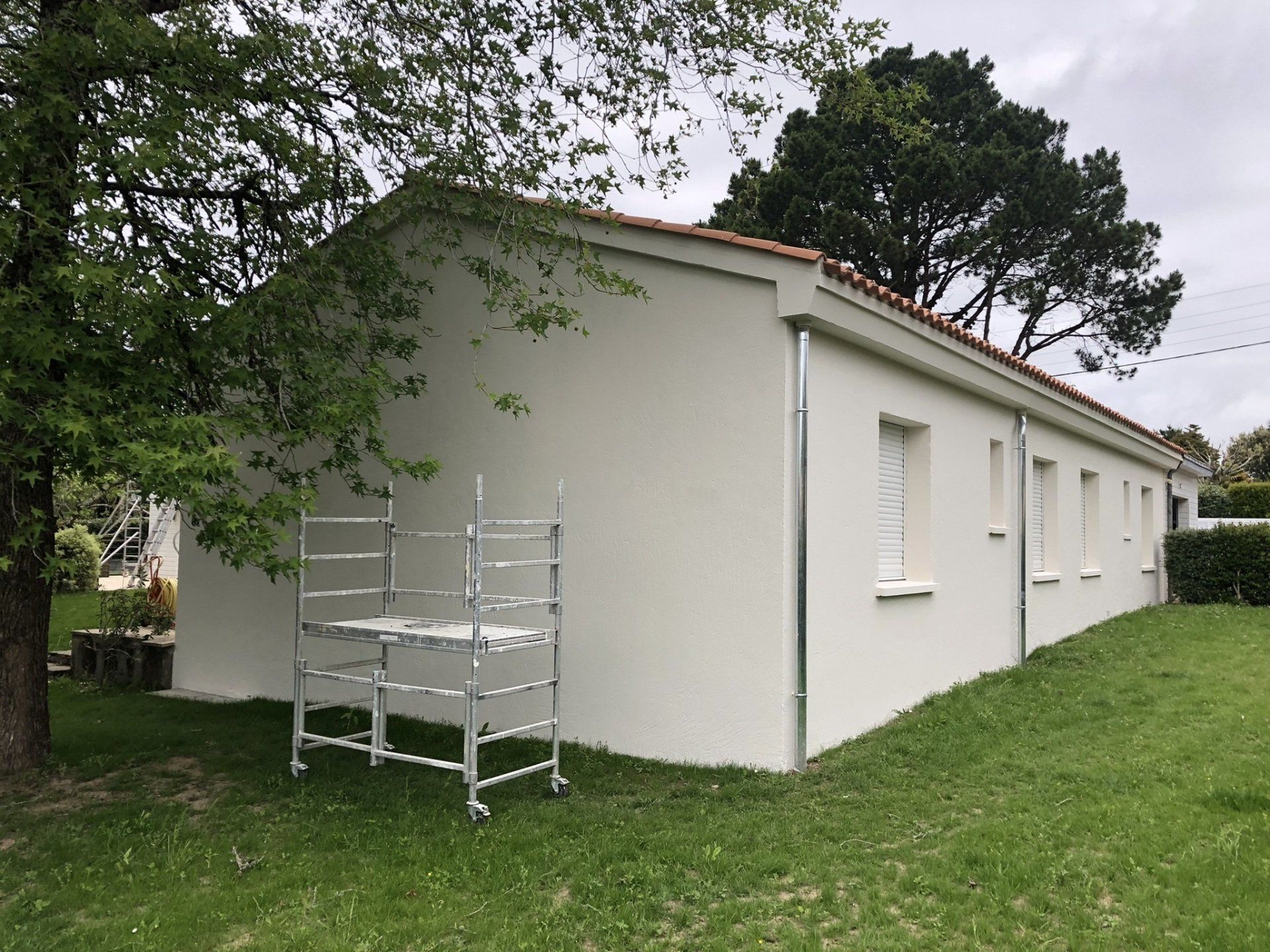 ravalement de façade avec échaffaudage