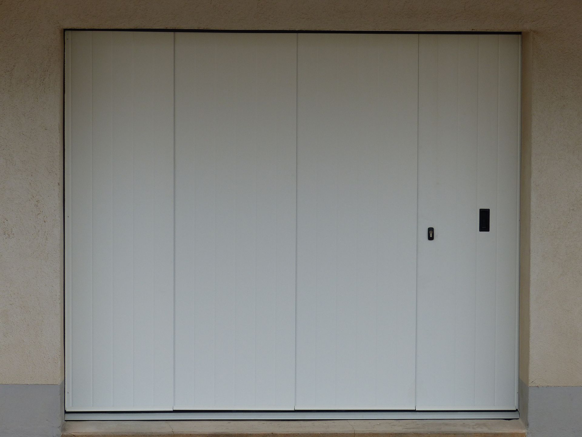 Porte de garage fermée 02