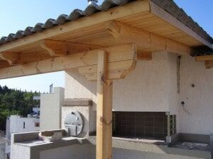 Στέγαστρο Ξύλινο