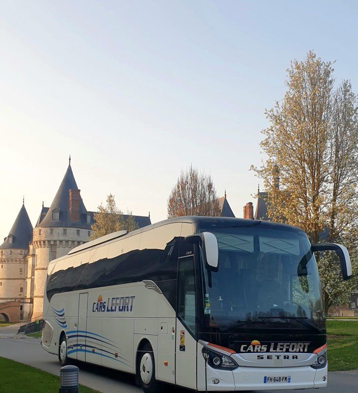 A la sortie du château