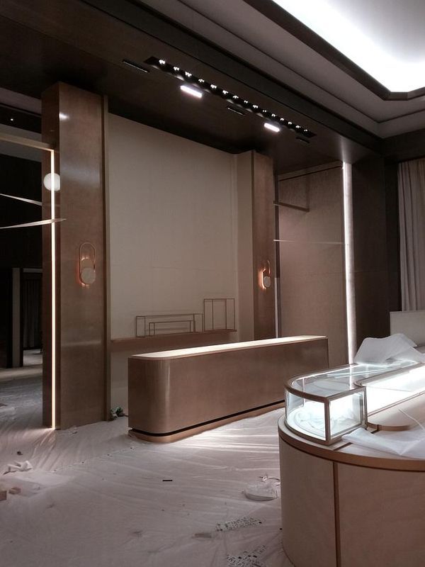 Menuiserie intérieure pour une entreprise