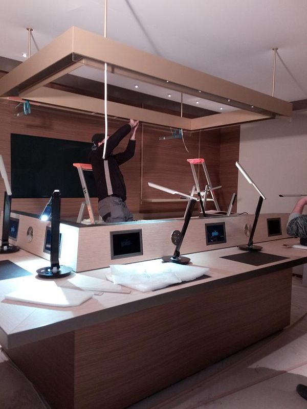 Bureaux en bois pour une entreprise