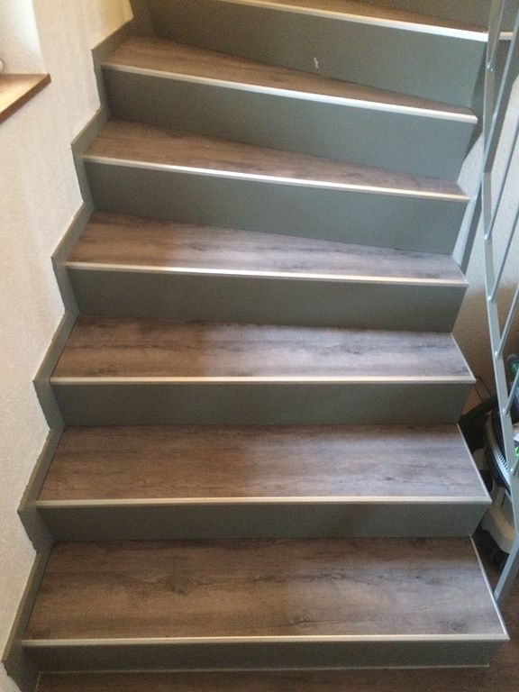 Déglon Christian -Escaliers, parquet, Linoléum et PVC - Lucens