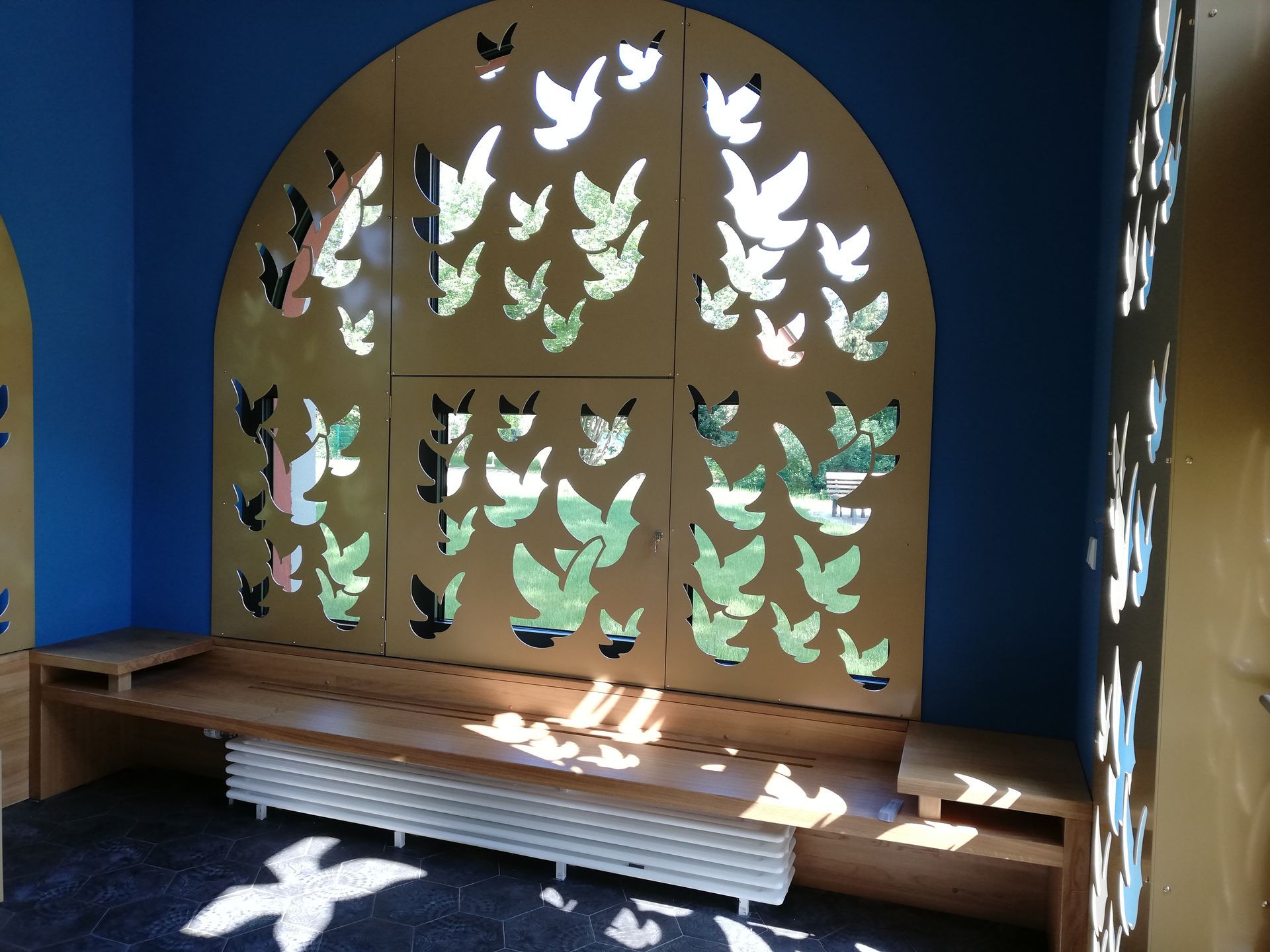 Sitzbank Raum der Stille