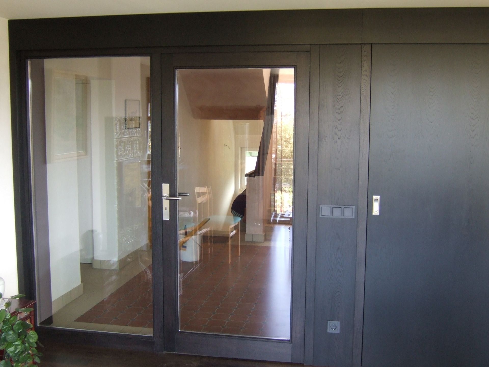 Türanlage mit seitlicher Schiebetür