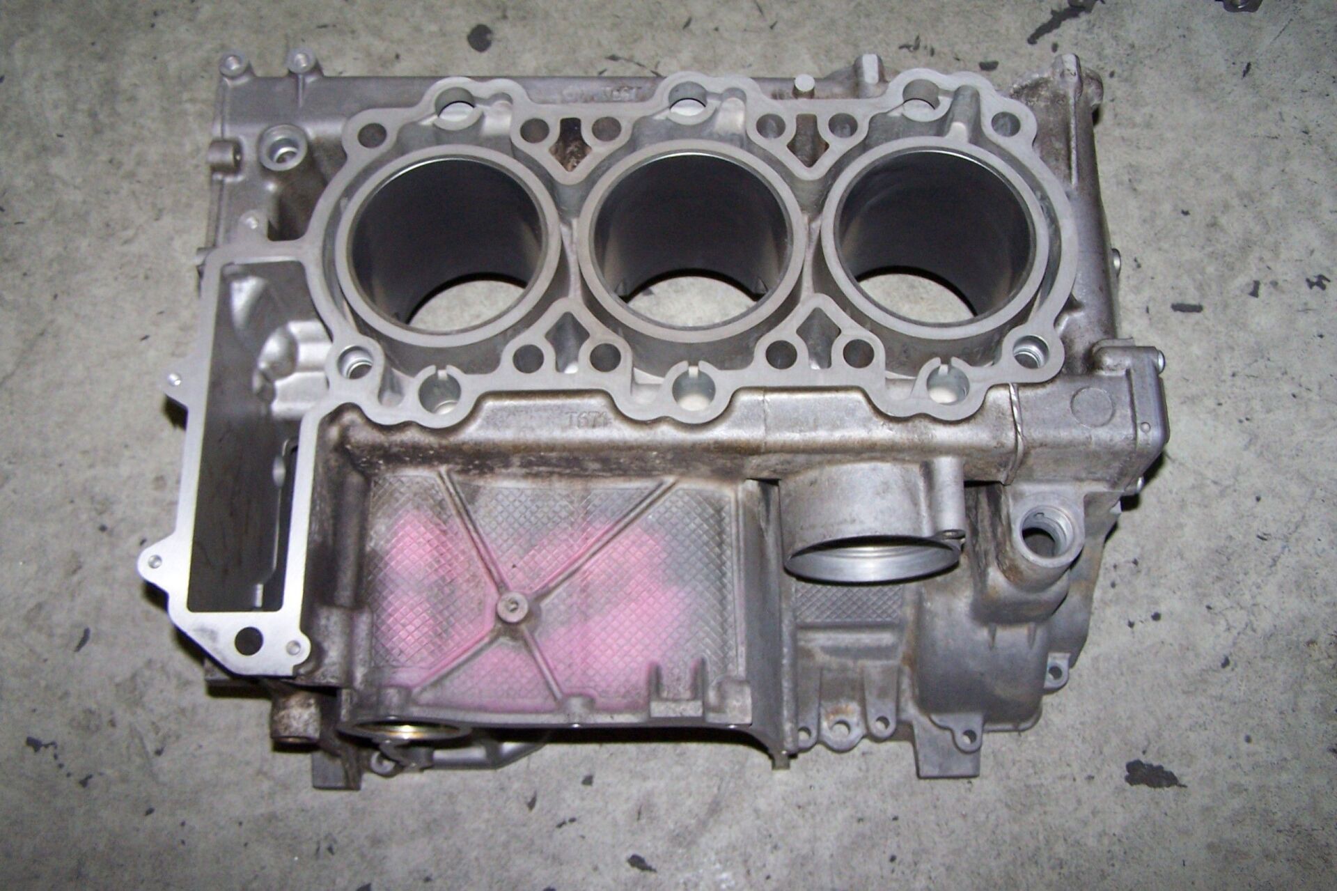 3,2L mit dünnwandigen Buchsen