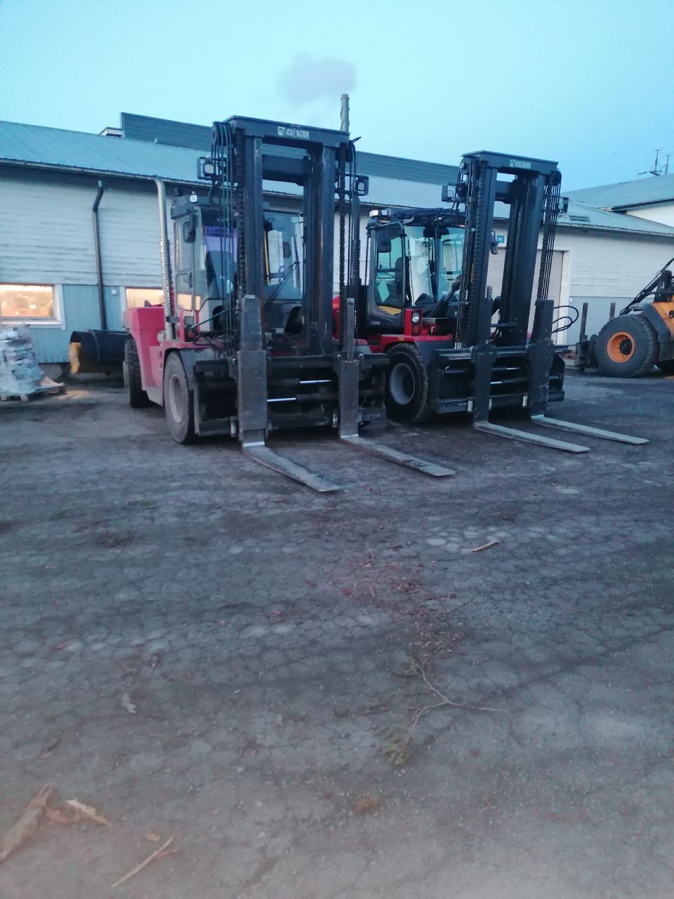 Korellan trukkikalustoa