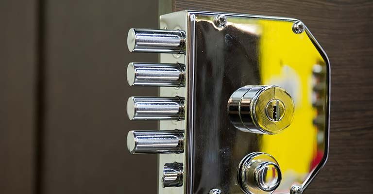 Focus sur une serrure blindée