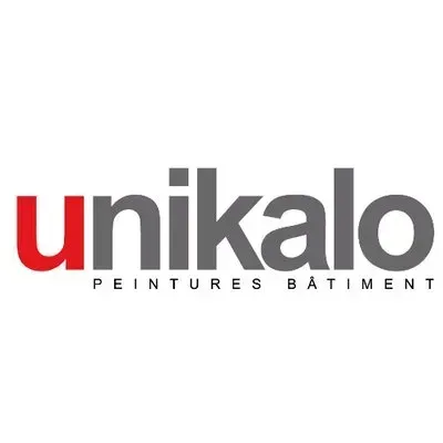 Le logo d'Unikalo, avec le mot « unikalo » en rouge et gris, et le texte « PEINTURES BÂTIMENT » en dessous.