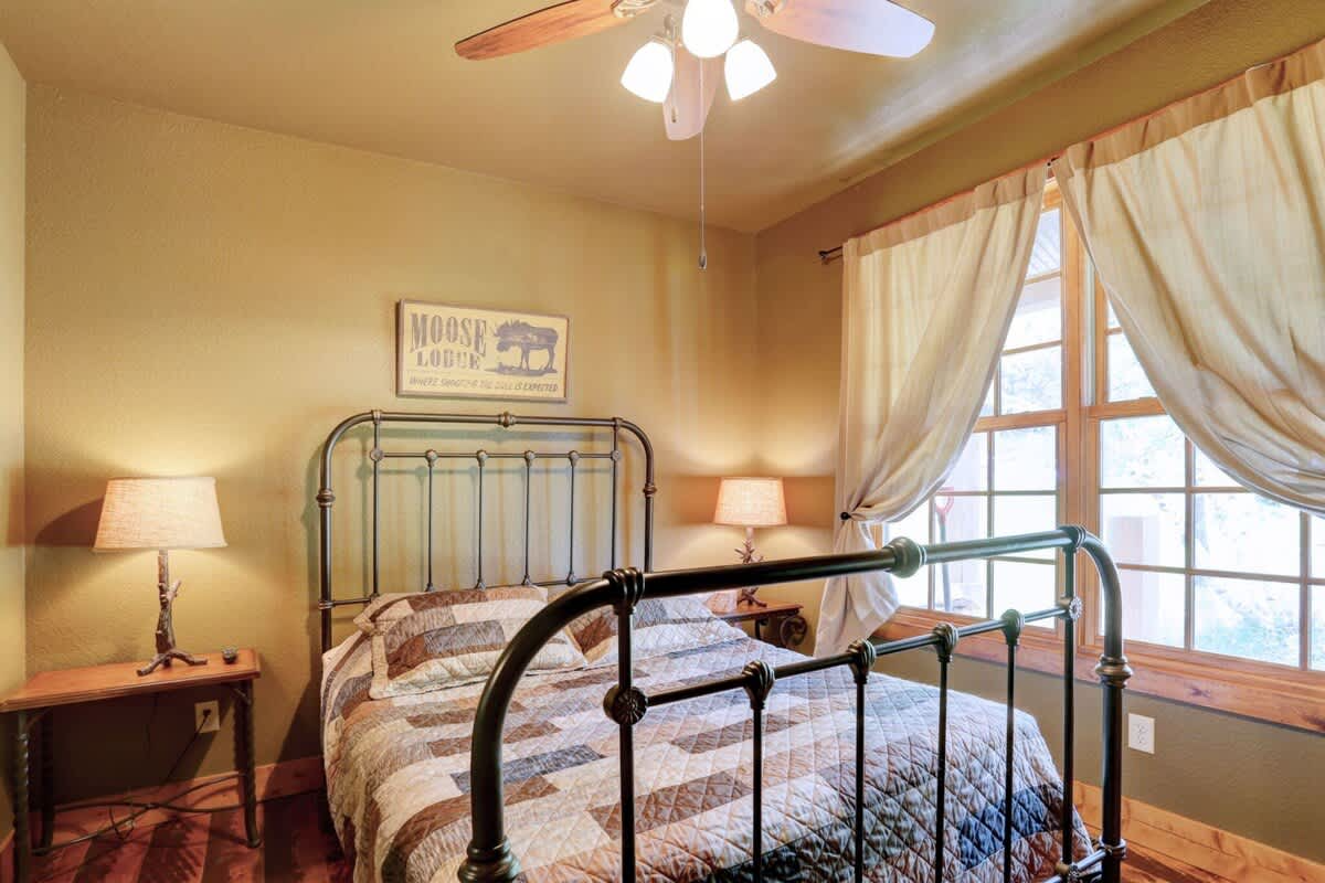 Mercantile Cabin's inviting bedrooms  in the Black Hills