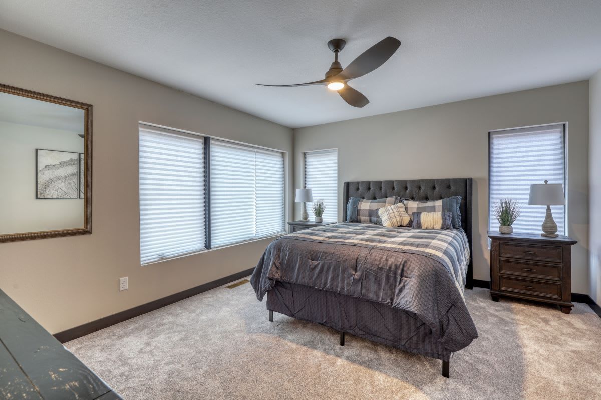 Comfy bedroom perfect for a good night's rest at Shadow Pines Lodge