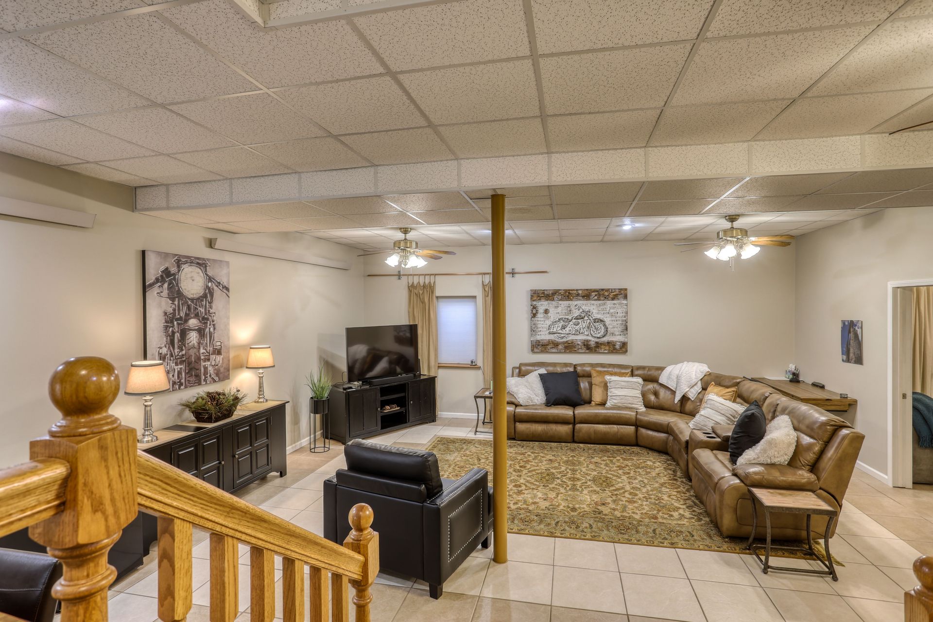 Family room in a Sturgis SD vacation rental managed by Deadwood Connections