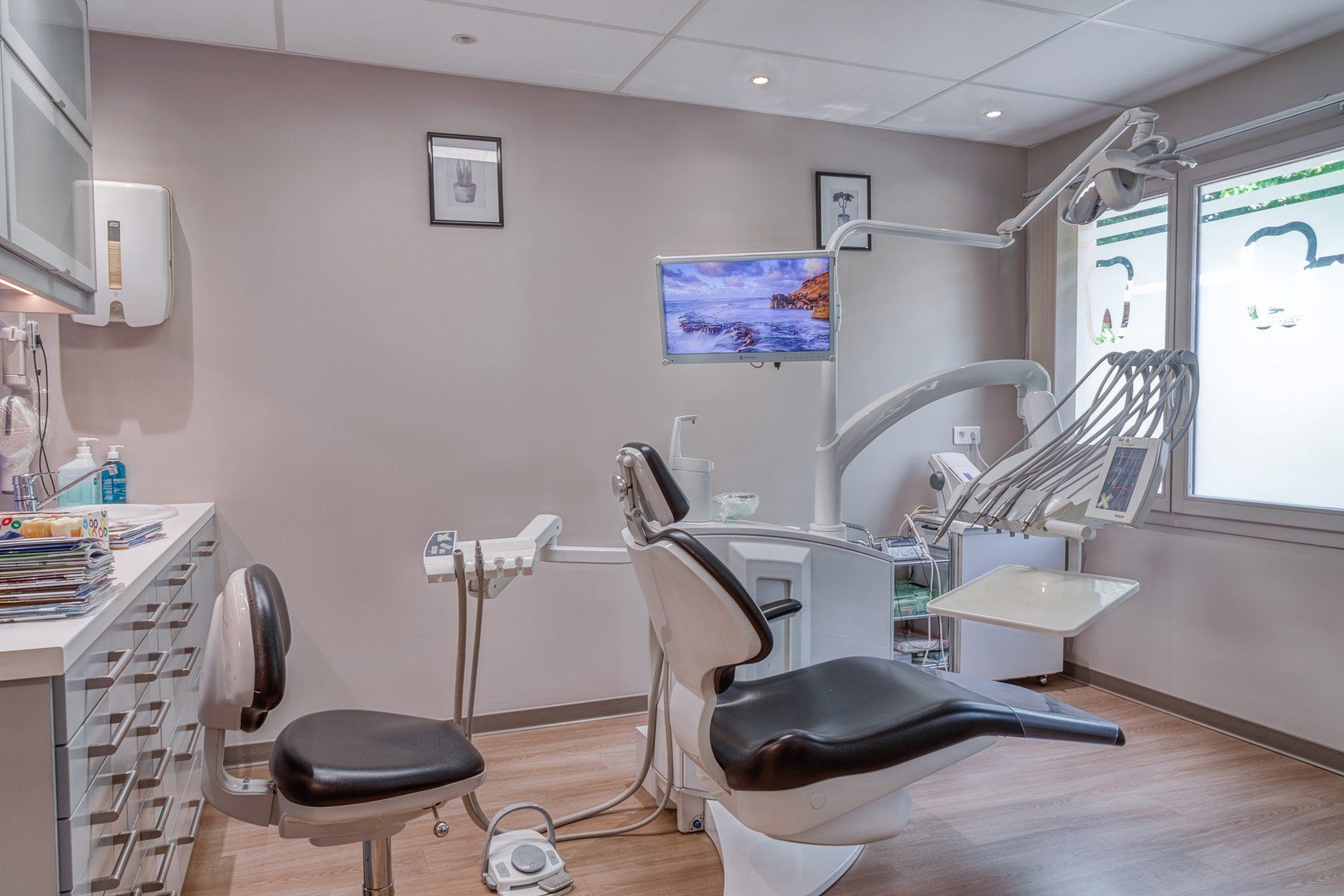 Équipement du cabinet dentaire
