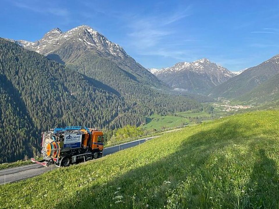 Fahrzeug der OBAG Graubünden AG