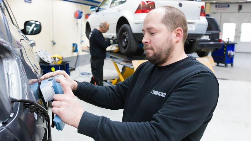 Autolackiererei Hegger e.K. in Königswinter - Werkstatt Lackierarbeiten