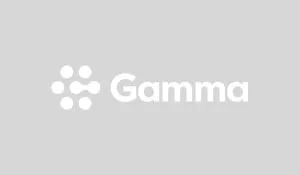 das gamma-Logo ist weiß und auf einem grauen Hintergrund .