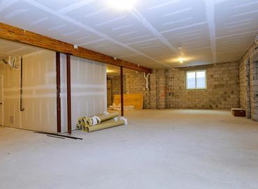 Raum im Bau aus Holz