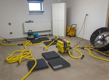 Raum im Bau aus Holz