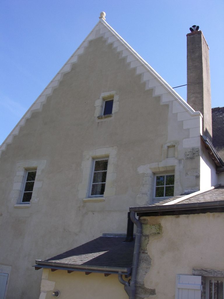 Façade avec 4 encadrements